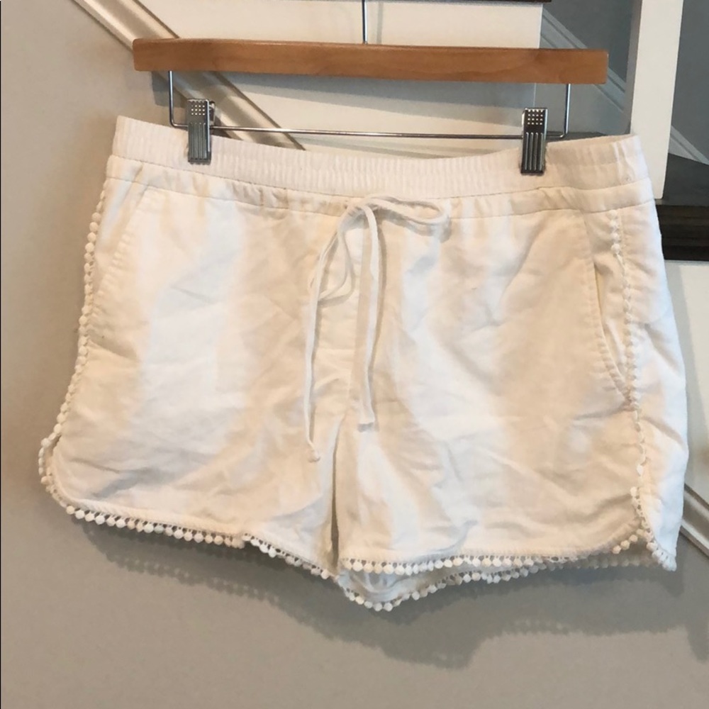 Loft white Lenin blend drawstring shorts